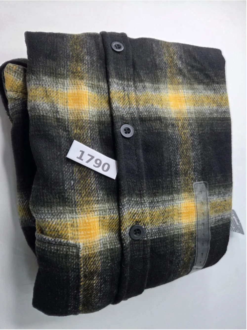 Hurley Portland Heavyweight Flannel Men’s Large Black Yellow Plaid New NWT #1790